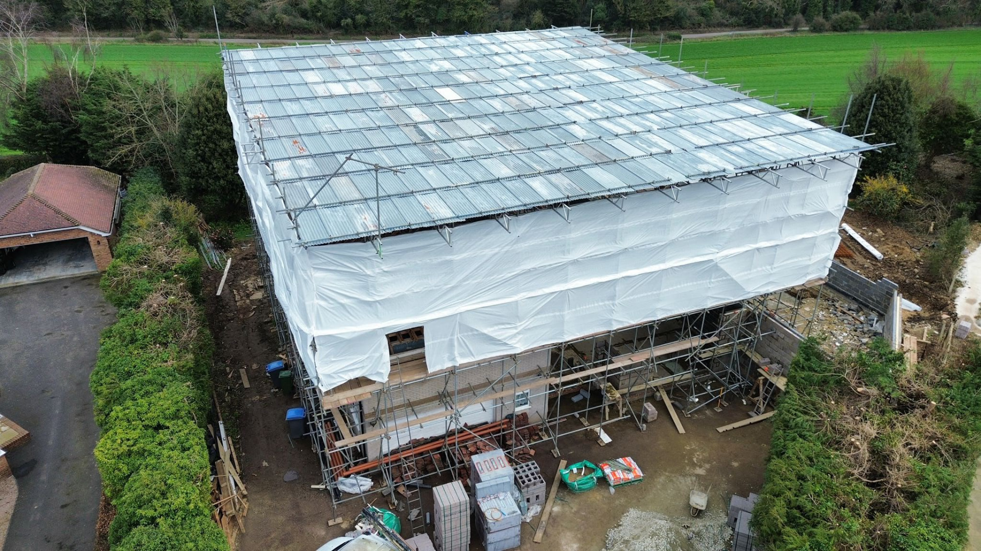 Temporary Roof Systems scaffolding by Thompsons Towers Scaffolding